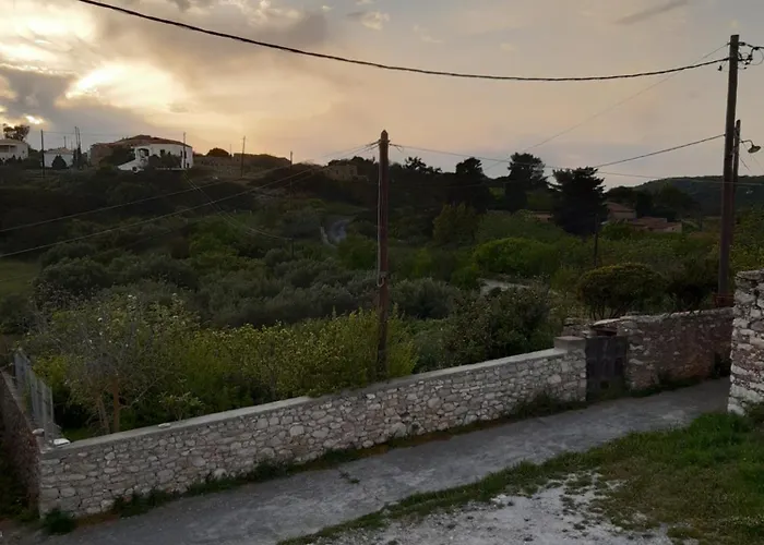Old Village Apartment *